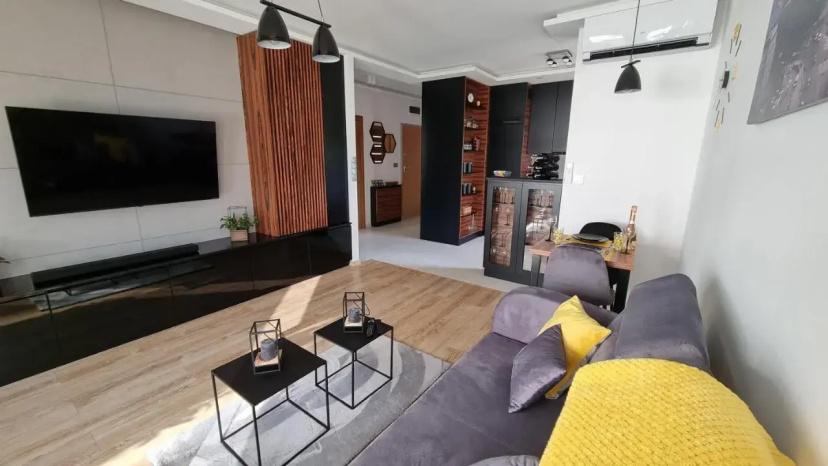 Lemon House — забронировать отель в Варшаве
