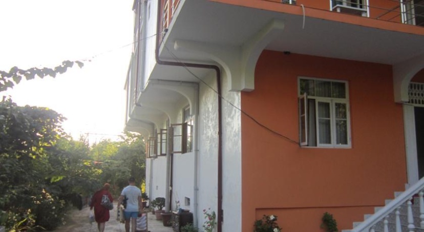 Galaxy House Kvariati 6 — отель с удобствами в Батуми