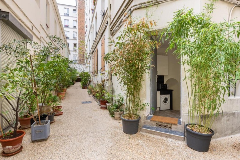 Elegant And Cosy 2/3 Rooms - Heart of Paris — отель с удобствами в Париже