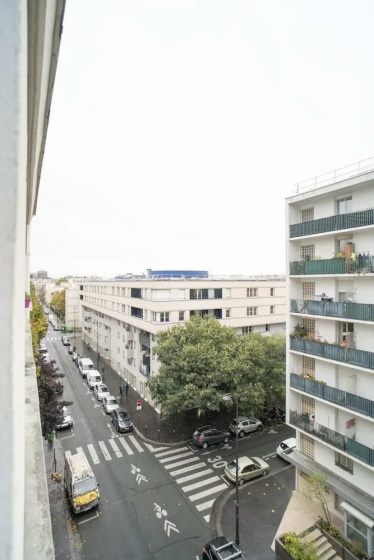 Hostnfly Apartments - Beautiful Bright Studio Near Père Lachaise — отель в Париже, Франция