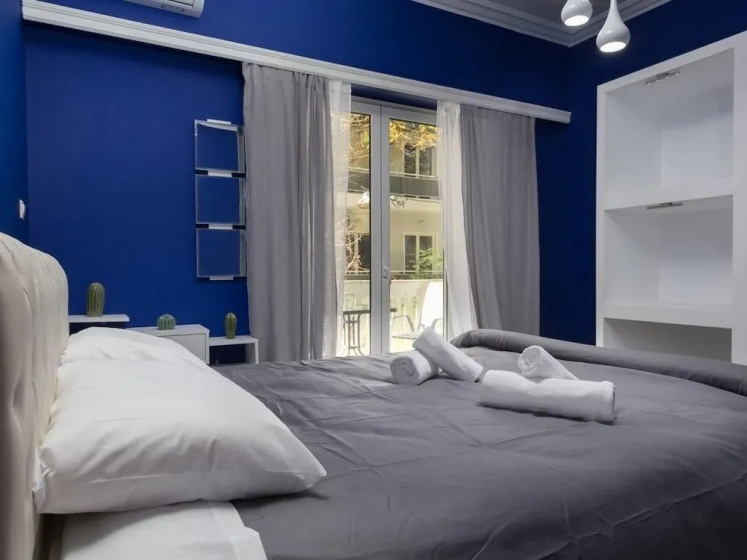 Minimal Luxury By The Acropolis 2 — отель с удобным расположением в Афины