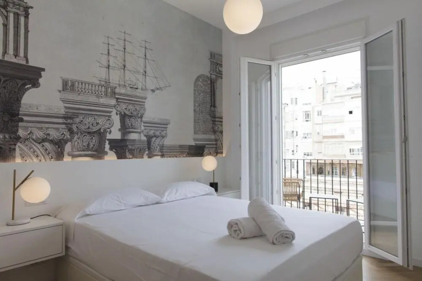 Chic & Central in Lively but Quiet Area — отель в Валенсии, Испания