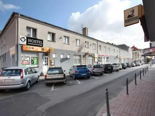 Lew Hostel, Польша