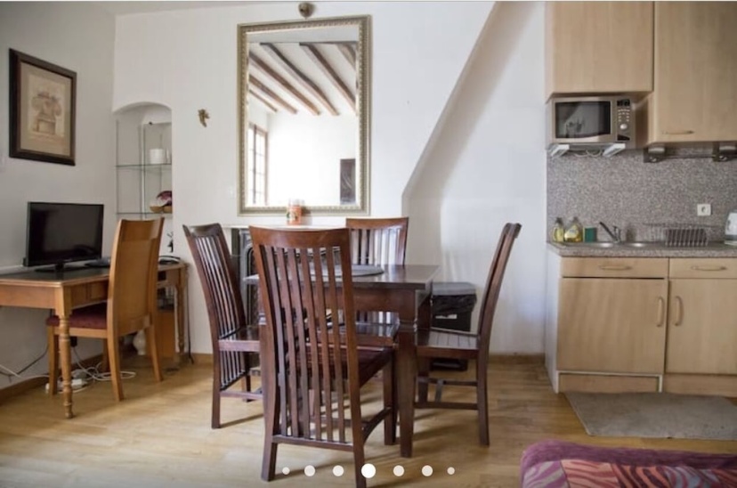Saint Sulpice Apartment — отель с удобным расположением в Париже