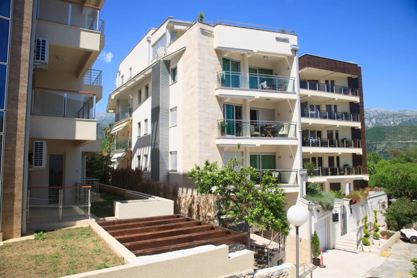 Apia Residence — забронировать отель в Будва