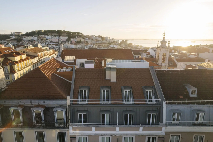 Chiado Square - Lisbon Best Apartments — отель с удобствами в Лиссабоне