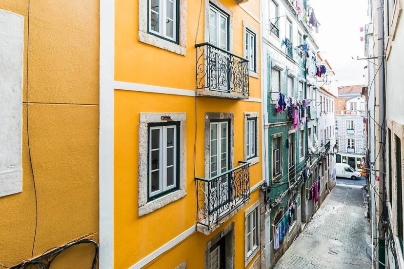 Cosy Apartment in Santos — комфортный отель в Лиссабоне