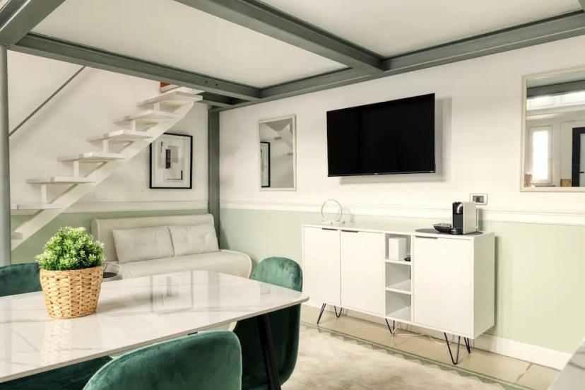 JOIVY Lovely loft near the city centre — отель в Милане, Италия