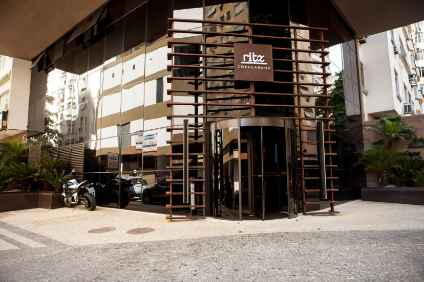 Ritz Copacabana Hotel — отель с удобствами в Рио