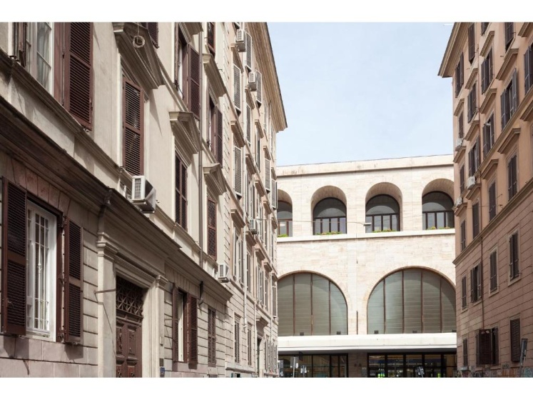 Jackie's Apartments — забронировать отель в Риме