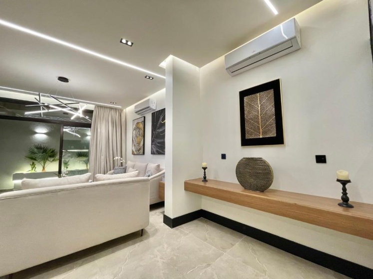 MODERN APARTMENT private entrance — забронировать отель в Рияде
