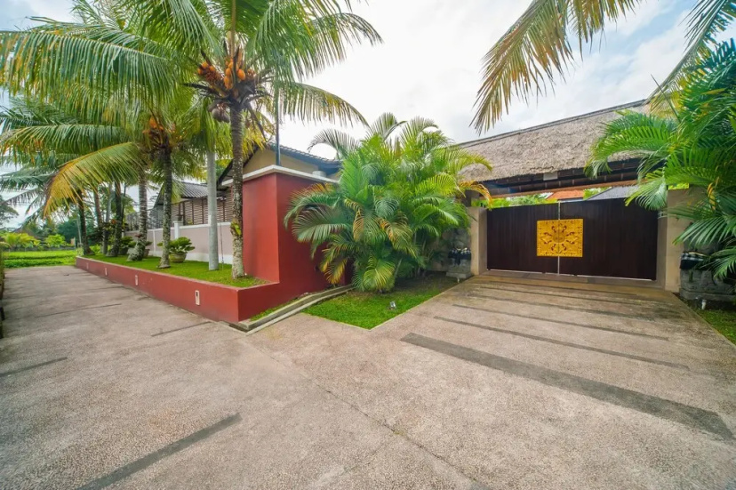 Villa Damai Ubud — отель с удобствами в Убуде