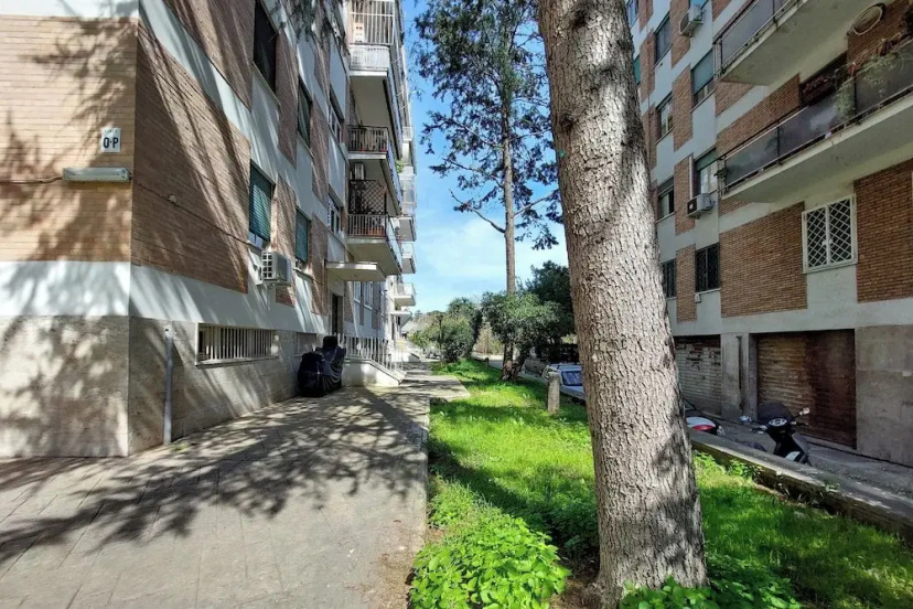 Stylish 3 bedrooms flat near Vatican — отель с удобным расположением в Риме