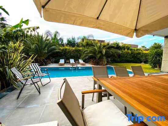 Luxurious private villa in Cesme Mamurbaba - 5min to beach & Alacati 4 — отель в Чешме, Турция