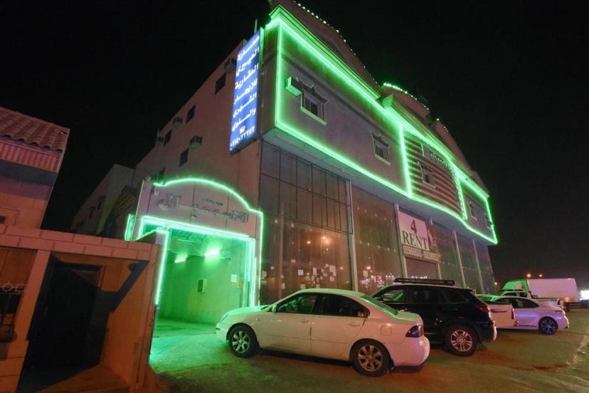 Al Eairy Apartments - Al Riyad 4 — комфортный отель в Рияде