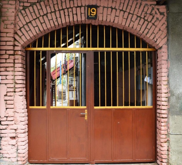 cozy and center — отель с удобствами в Тбилиси