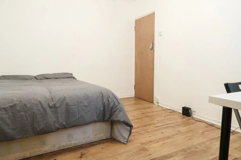 Bracken House - Deluxe Guest Room 2 — отель в Лондоне, Соединенное Королевство