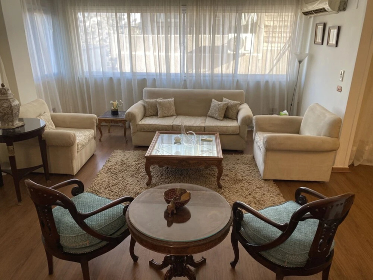 Charming 2-bedrooms Apartment With Side Nile View — отель в Каире, Египет
