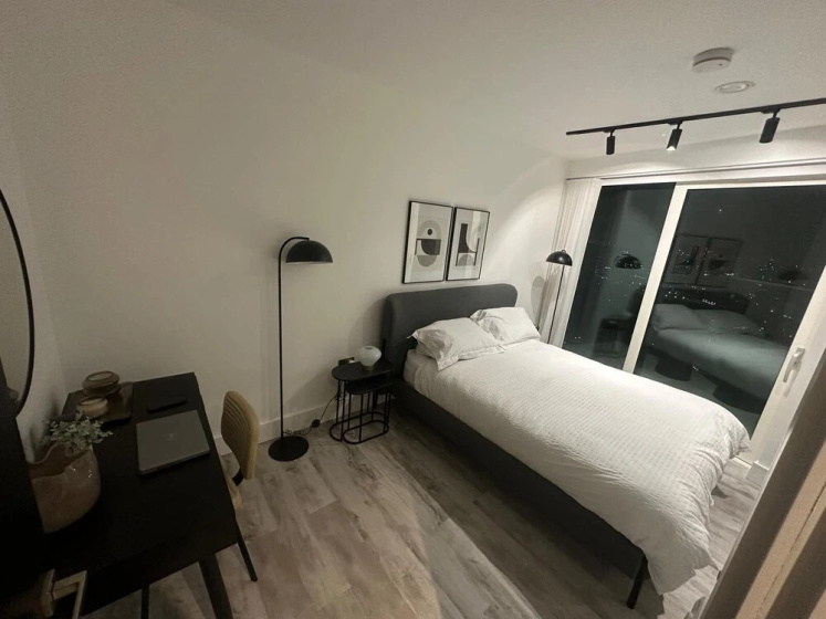 Impeccable 1bed Flat in West London!! — отель с удобным расположением в Лондоне