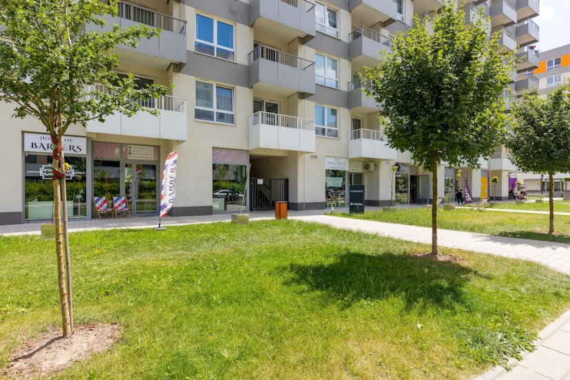Цены на Apartment Cybernetyki 15 by Renters в Варшаве