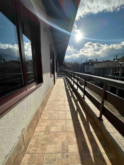 2405 Cosy Mountain View Apartment - 200mbps Wi-fi! — отель в Банско, Болгария