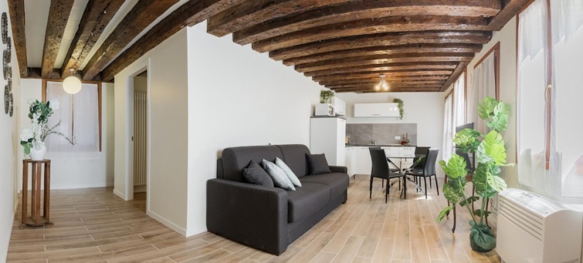 Цены на Venice Luxury Palace 4 by Wonderful Italy в Венеции