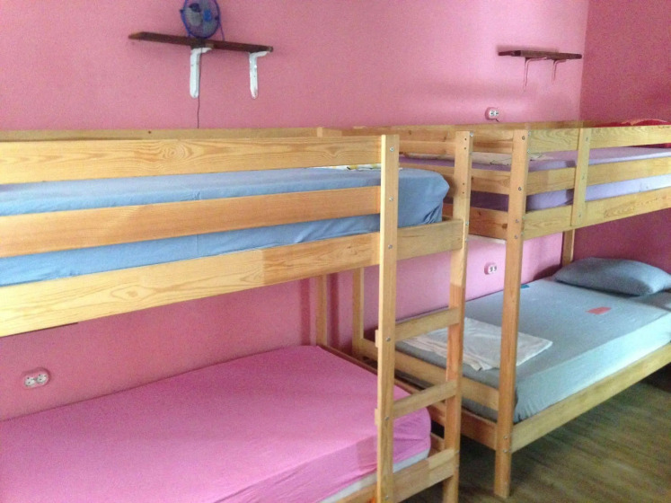 Shantihome Hostel, Измир, Турция