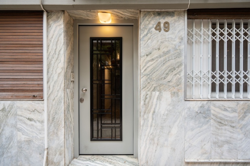 Цены на Kolonaki Chic Minimalist Studio-Athens в Афины