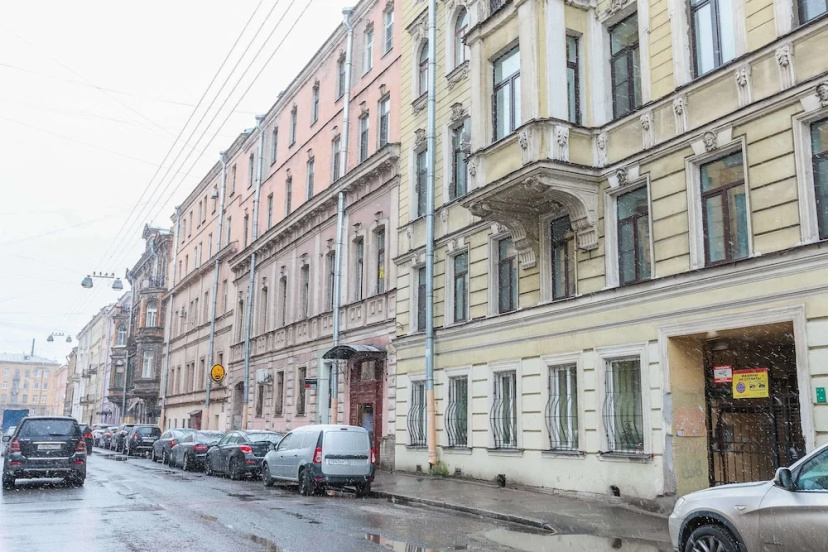 Apartments on Stremyannaya — забронировать отель в Санкт-Петербурге