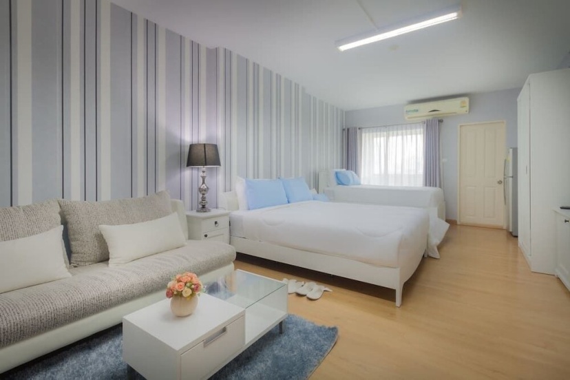 Nicely Apartment Close BKK Airport — забронировать отель в Бангкоке
