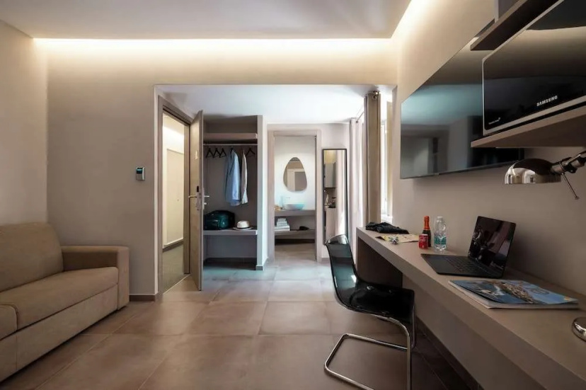 The Point Suites Rome – Guest House — отель с удобным расположением в Риме