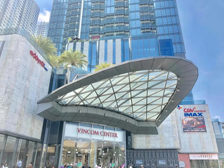Vinhomes Golden River Luxury Apartment — комфортный отель в Хошимине