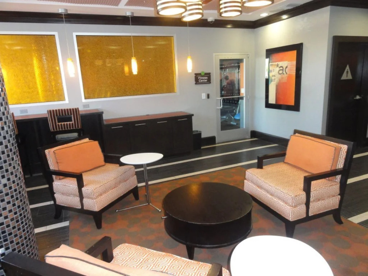 Heaven on Hollywood Boulevard Furnished Apartments 4 — отель в Лос-Анджелесе, Соединенные Штаты Америки