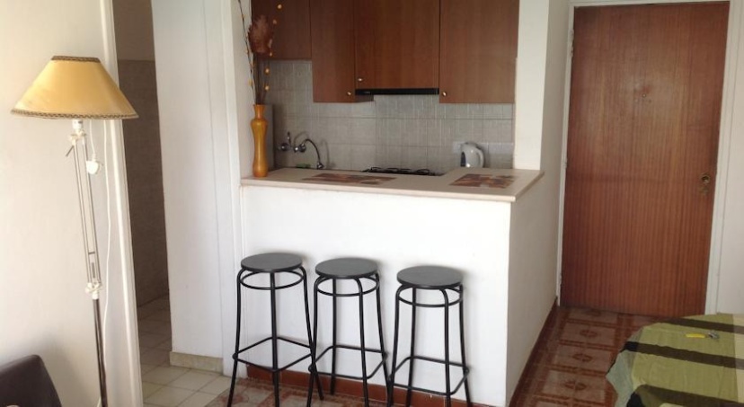 Kanika Sea Forum Apartment No. 707 — отель в Лимассол, Кипр