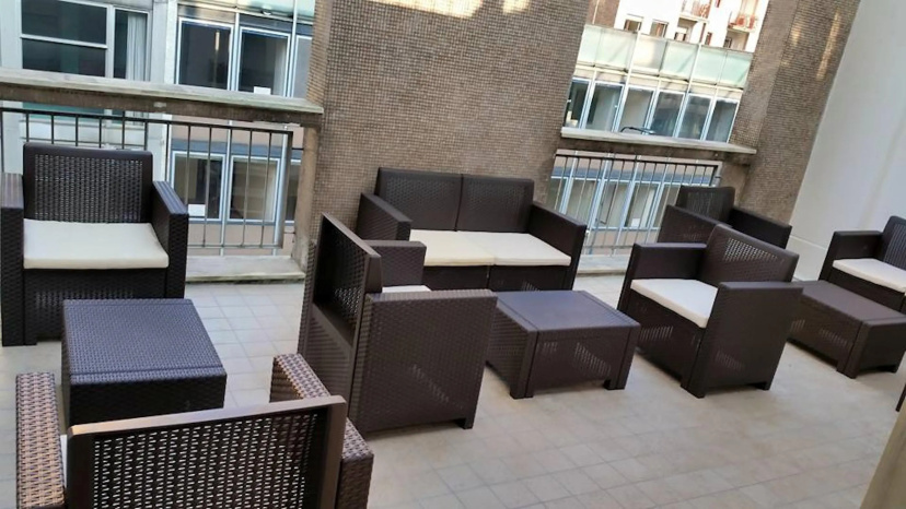 Guest House Pirelli — забронировать отель в Милане