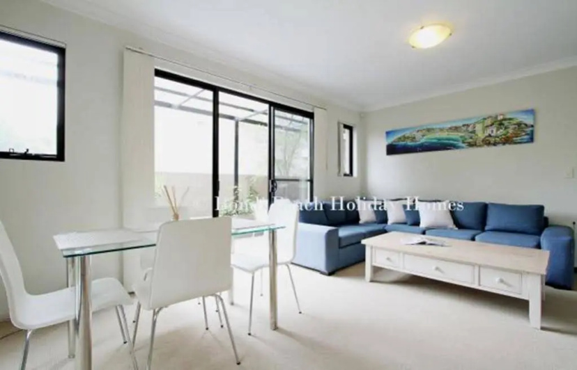 Цены на Bondi Beach Garden Apartment в Сиднее