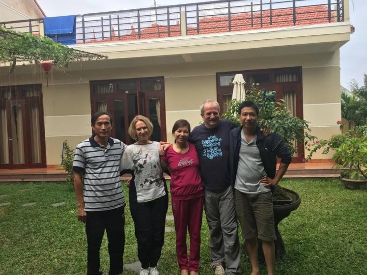 Цены на Galaxy Homestay в Дананге