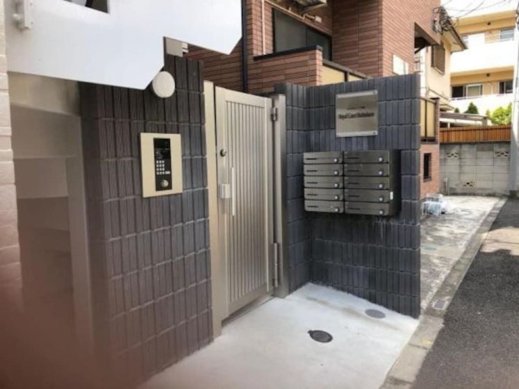 Ikebukuro Colorbee Hostela — отель с удобным расположением в Токио