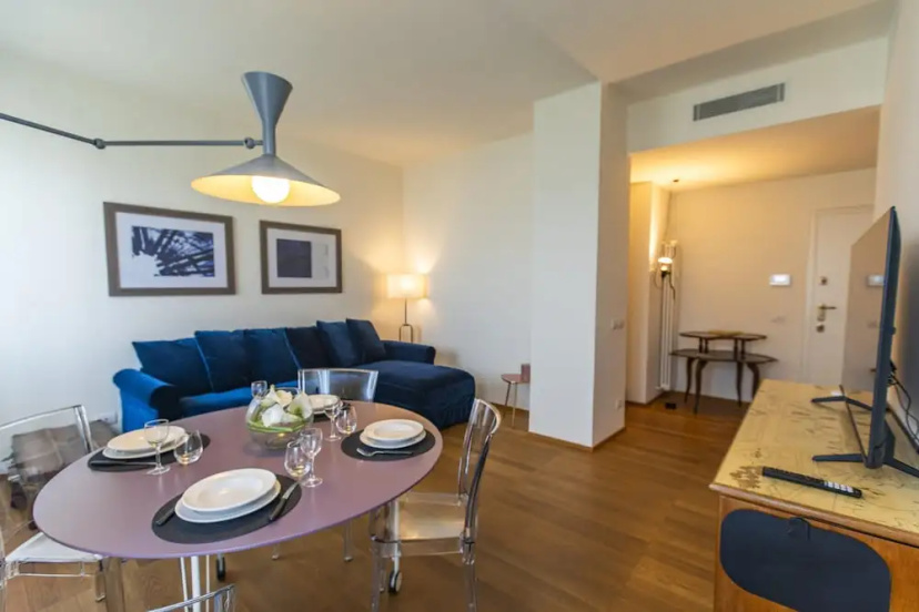 Skyattic - 801 - Citylife - 1 min Domodossola M5 — забронировать отель в Милане
