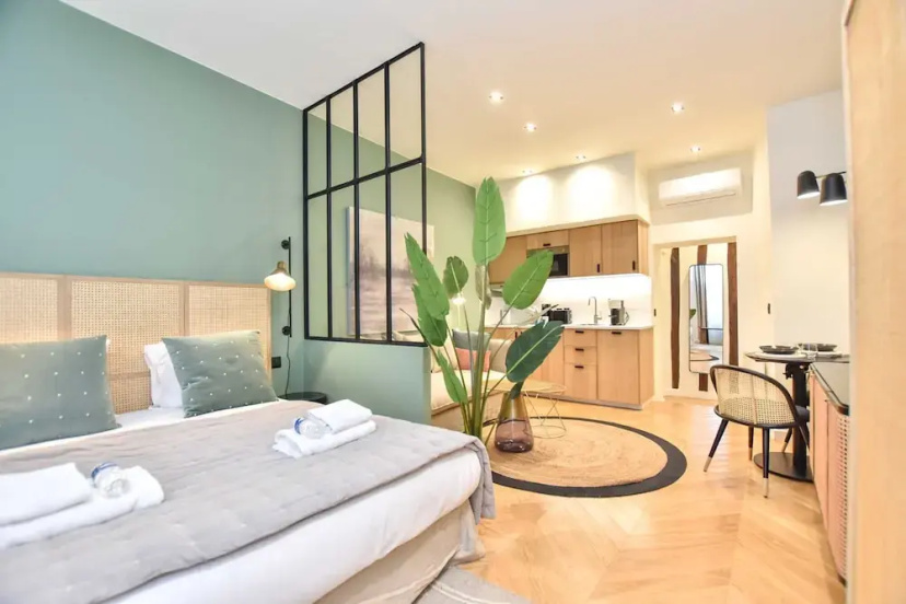 Cosy Apartment - 1br/3p - Rue du Bac — комфортный отель в Париже