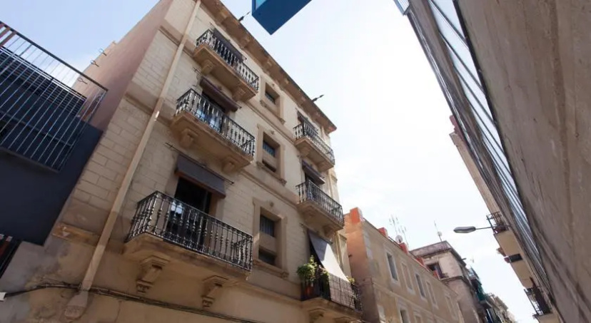 ShBarcelona Sant Pere Martir — отель в Барселоне, Испания