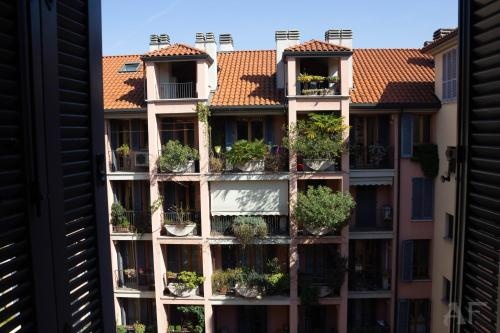 Appartamento in Porta Genova — забронировать отель в Милане