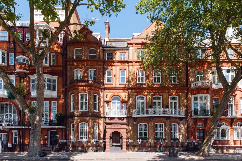 The Chelsea Embankment Apartment - EC — отель с удобствами в Лондоне
