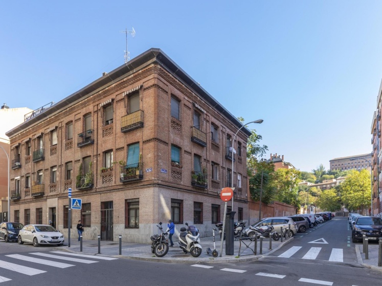 Homeabout Imperial Apartment Iv — забронировать отель в Мадриде