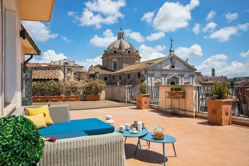 Penthouse Rome Capitol — отель с удобным расположением в Риме