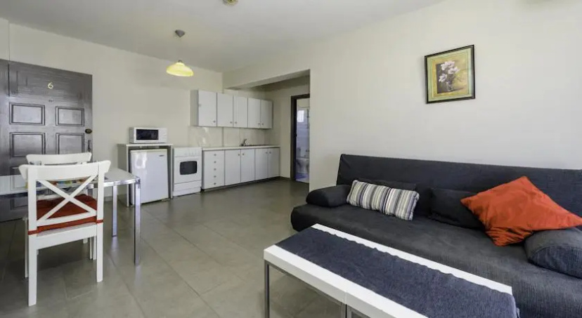 Цены на Ayia Napa Suites в Айя-Напа