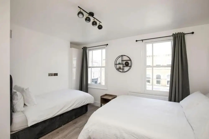 Spacious Serenity in the Heart of Central London — отель с удобным расположением в Лондоне