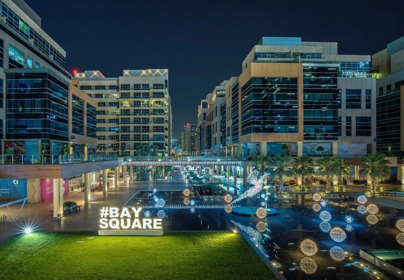 Elite LUX Holiday Homes - Modern Comfort Studio in Business Bay Dubai — отель с удобствами в Дубае