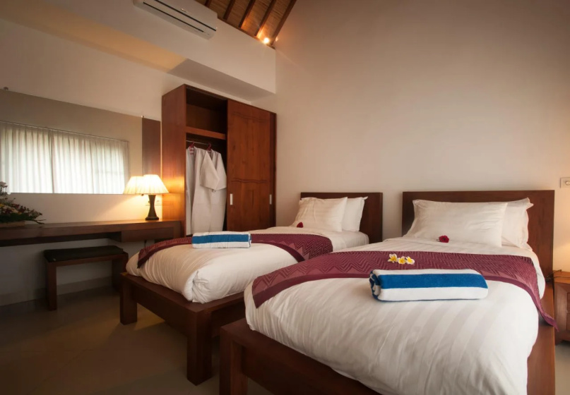 Villa Sukanami Sanur by ecommerceloka — отель с удобным расположением в Денпасар