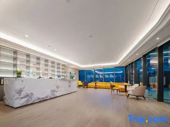 Shenzhen Yomi e-sports Apartment — комфортный отель в Шэньчжэне